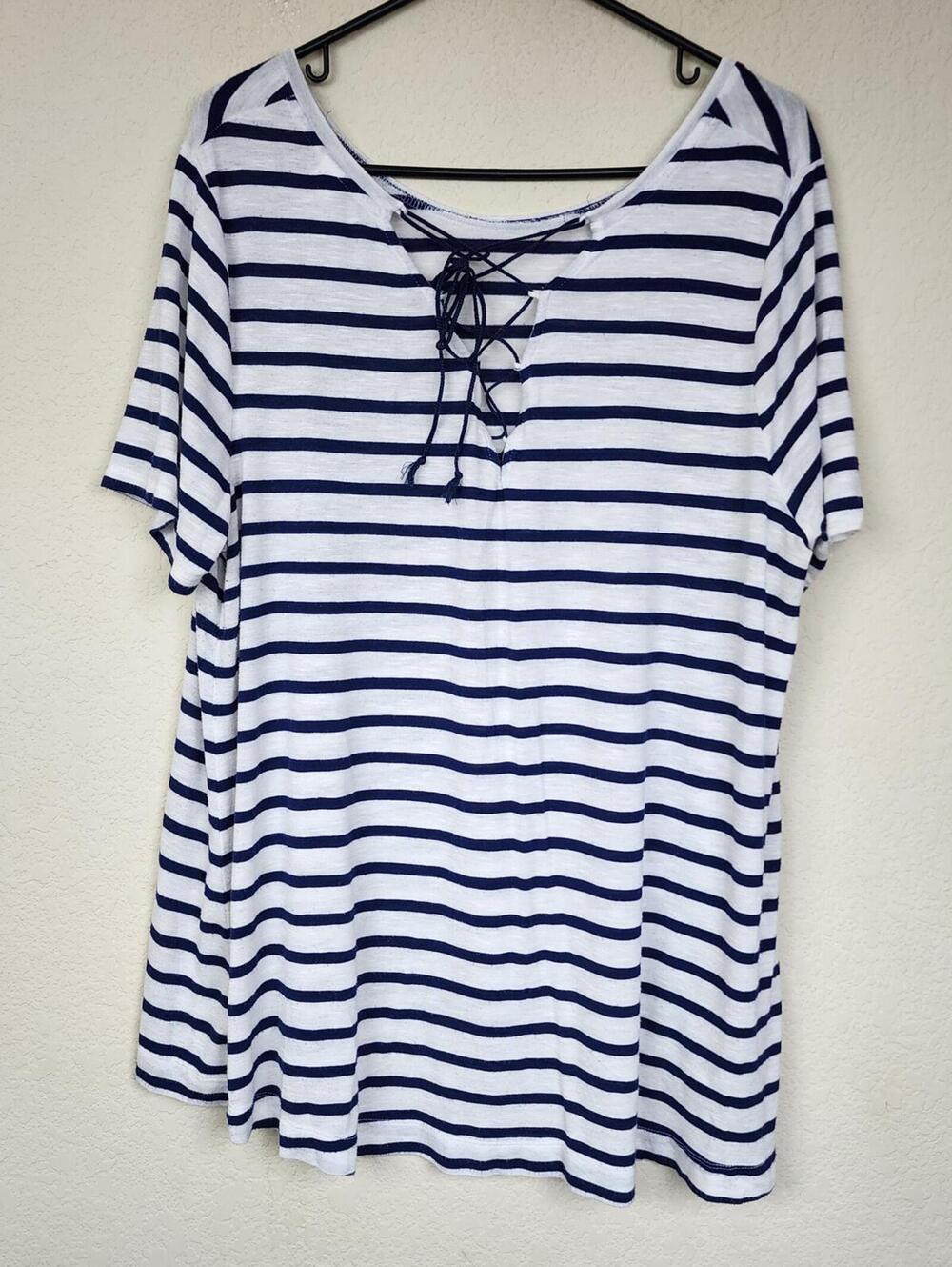 Old Navy Women's XL Navy and White Striped Lace-Up Top
